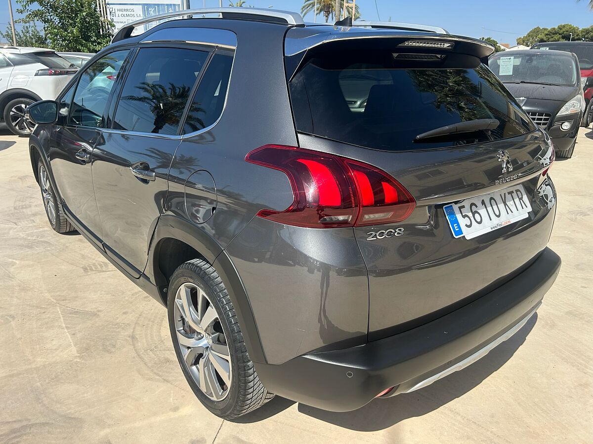PEUGEOT 2008 ALLURE 1.2 E-THP AUTO SPANISH LHD IN SPAIN 41000 MILES SUPERB 2019
